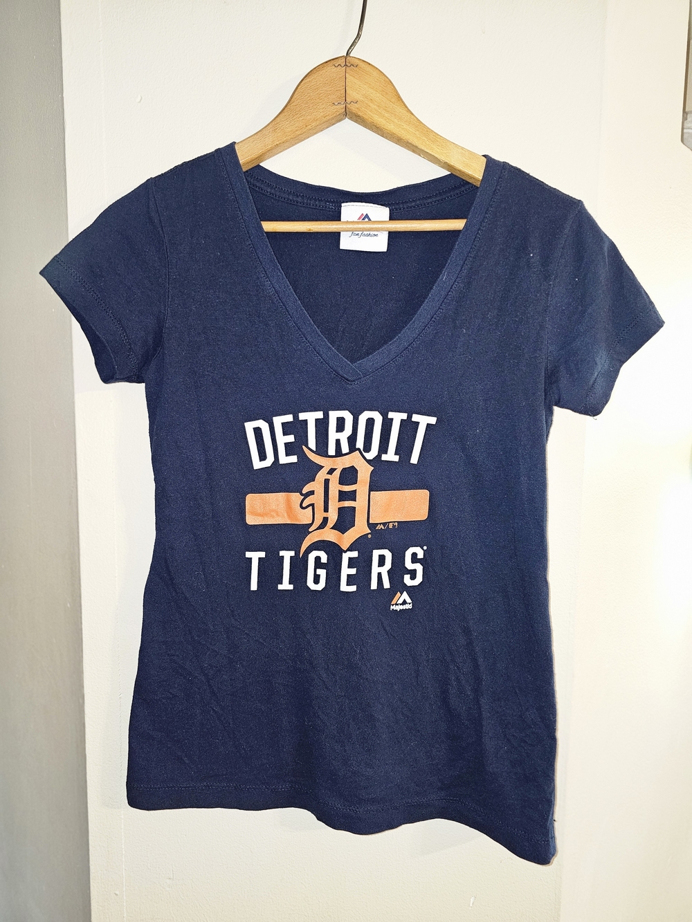 Detroit Tigers Navy V-Neck Tee with Orange Logo